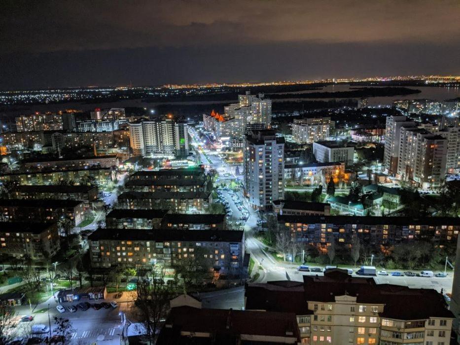 Видовая Квартира Yaroslavichi-2 Výshgorod Exterior foto